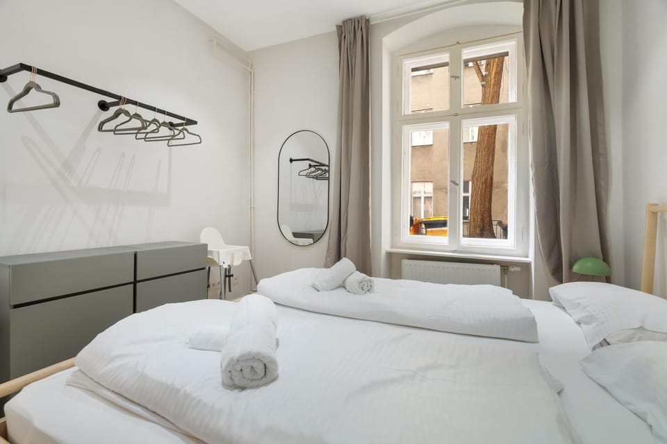 Bed, Photo of the whole room, Bedroom, flat iron, towels, wardrobe