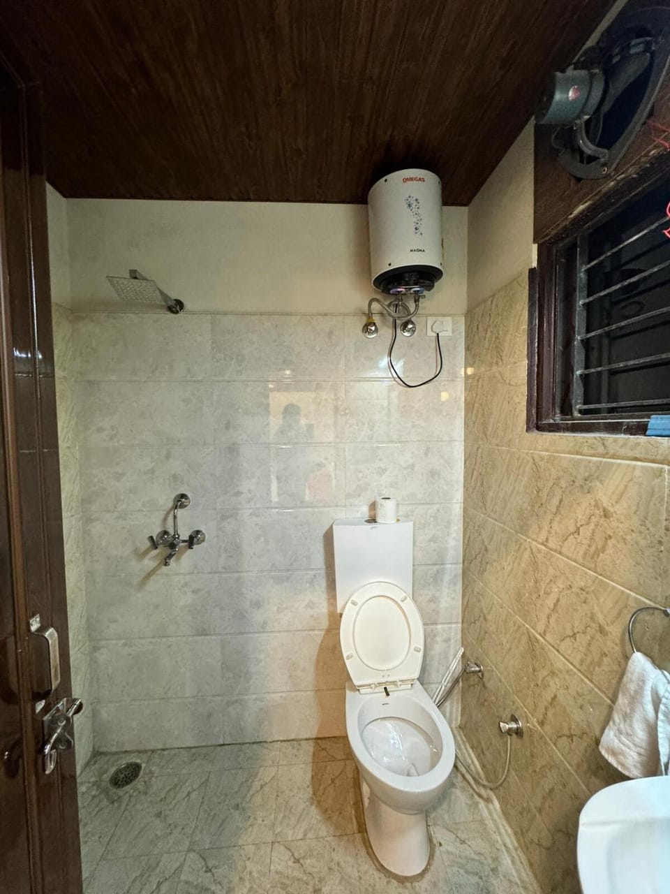 Kukisaa Homestay with Private Terrace Garden Apartment in Jaipur