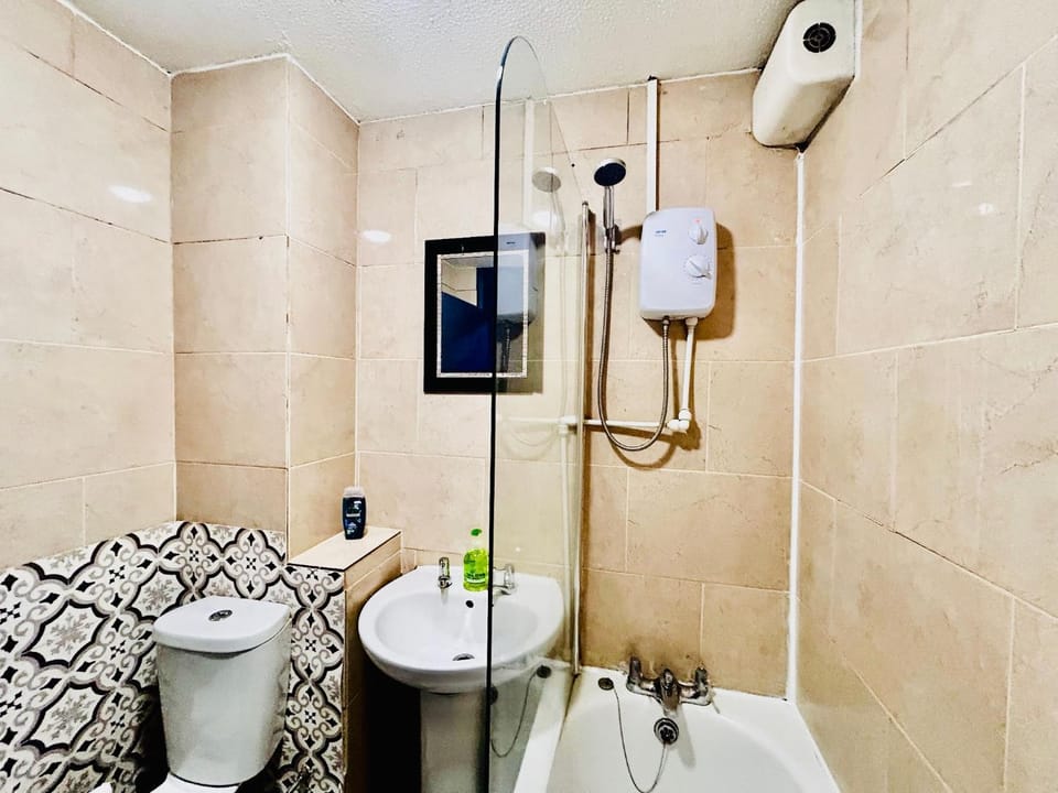 Shower, Bathroom, Bath