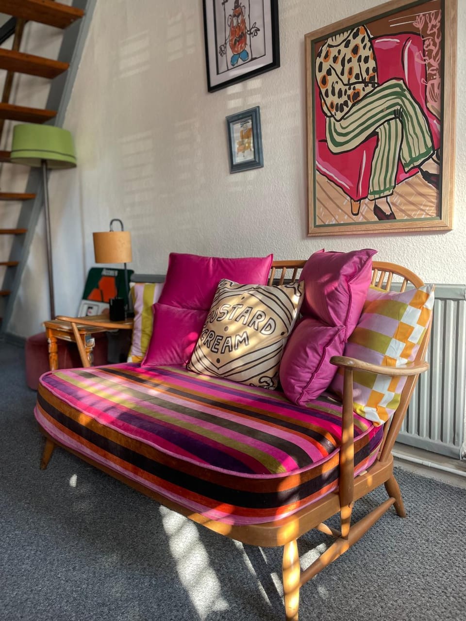 Quirky little end of terrace House in York