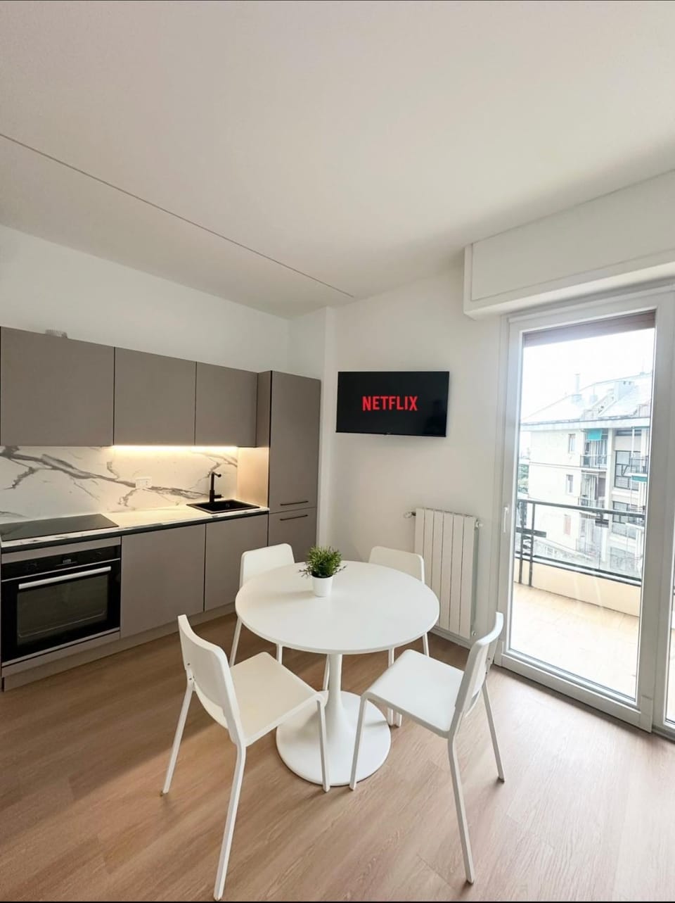 Lanterna View Apartment - Sea View Apartment in Genoa