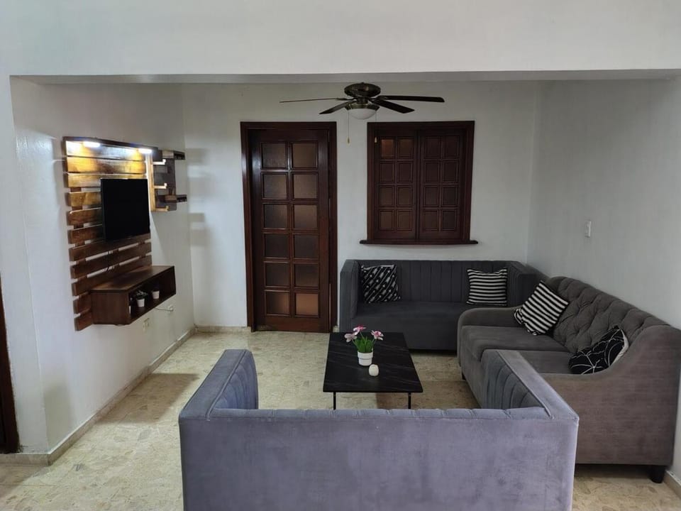 Exclusive Apartment Free WiFi and Parking Apartment in Santo Domingo