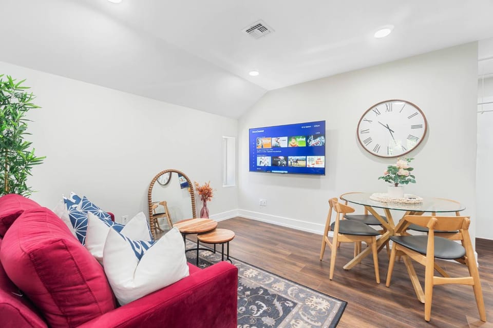 TV and multimedia, Living room, Other, Seating area