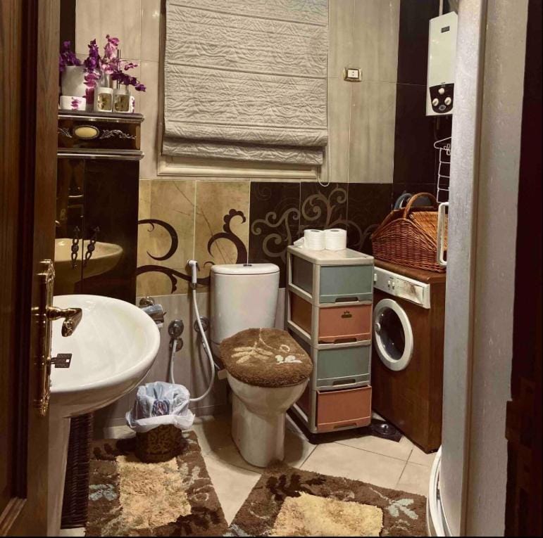 Sunny & Spacious rooms close to the Airport! Vacation rental in New Cairo City