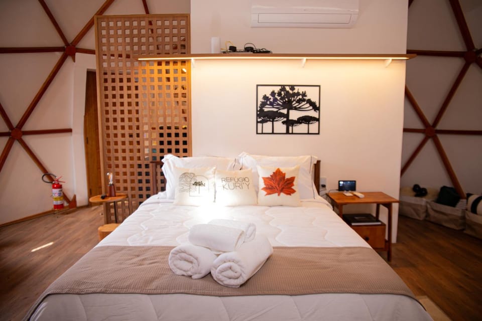 Bed, Photo of the whole room, Bedroom, towels, air conditioner