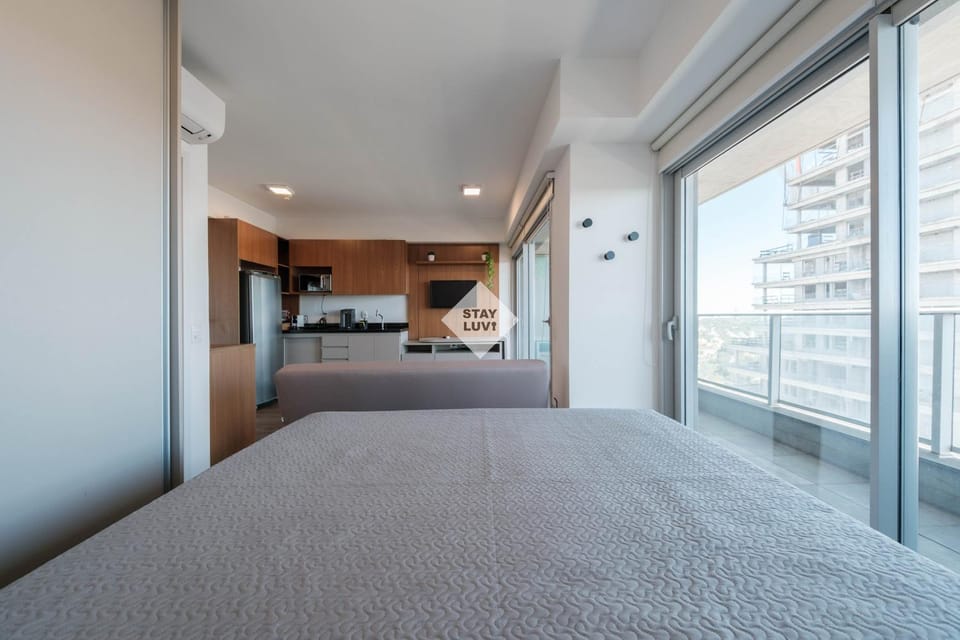 Studio completo com vista panorâmica - River One Apartment in Sao Paulo City