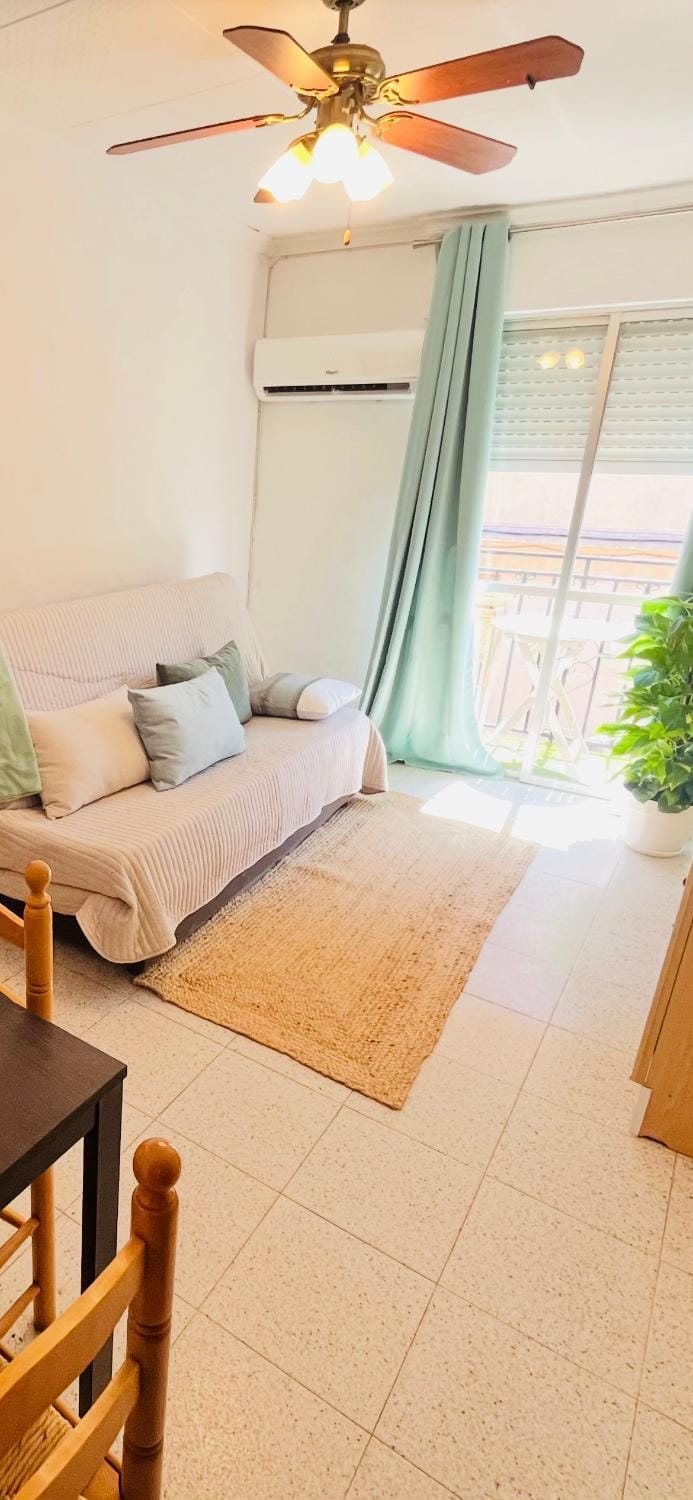 Bed, Lounge or bar, Dining area