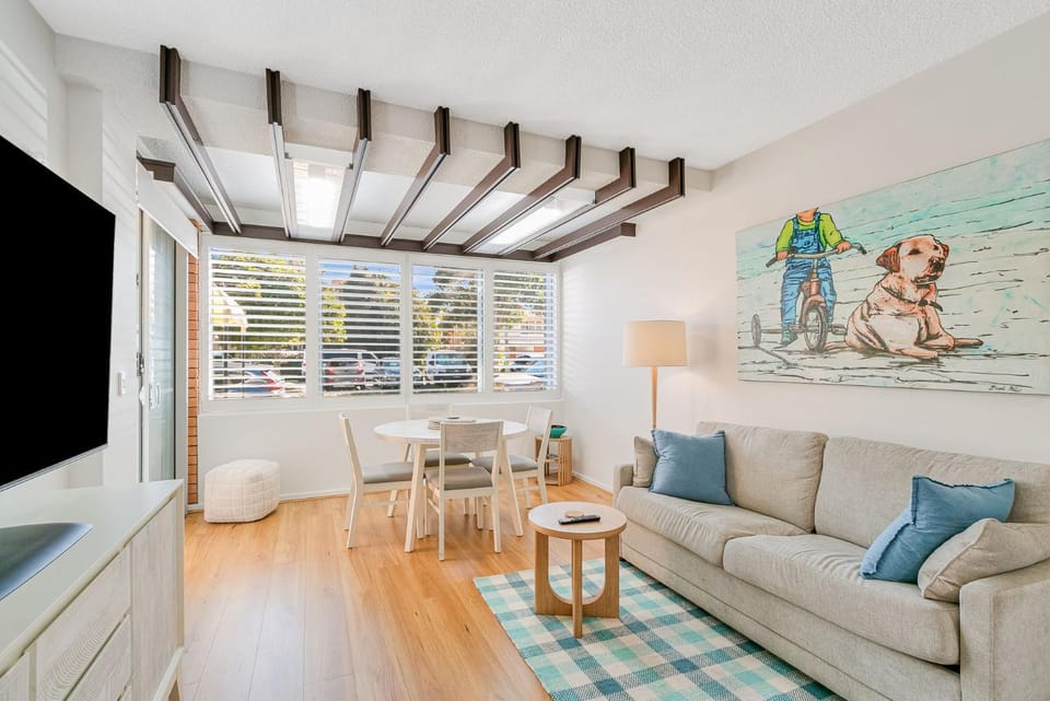 Blue Pacific 2 Apartment in Gold Coast