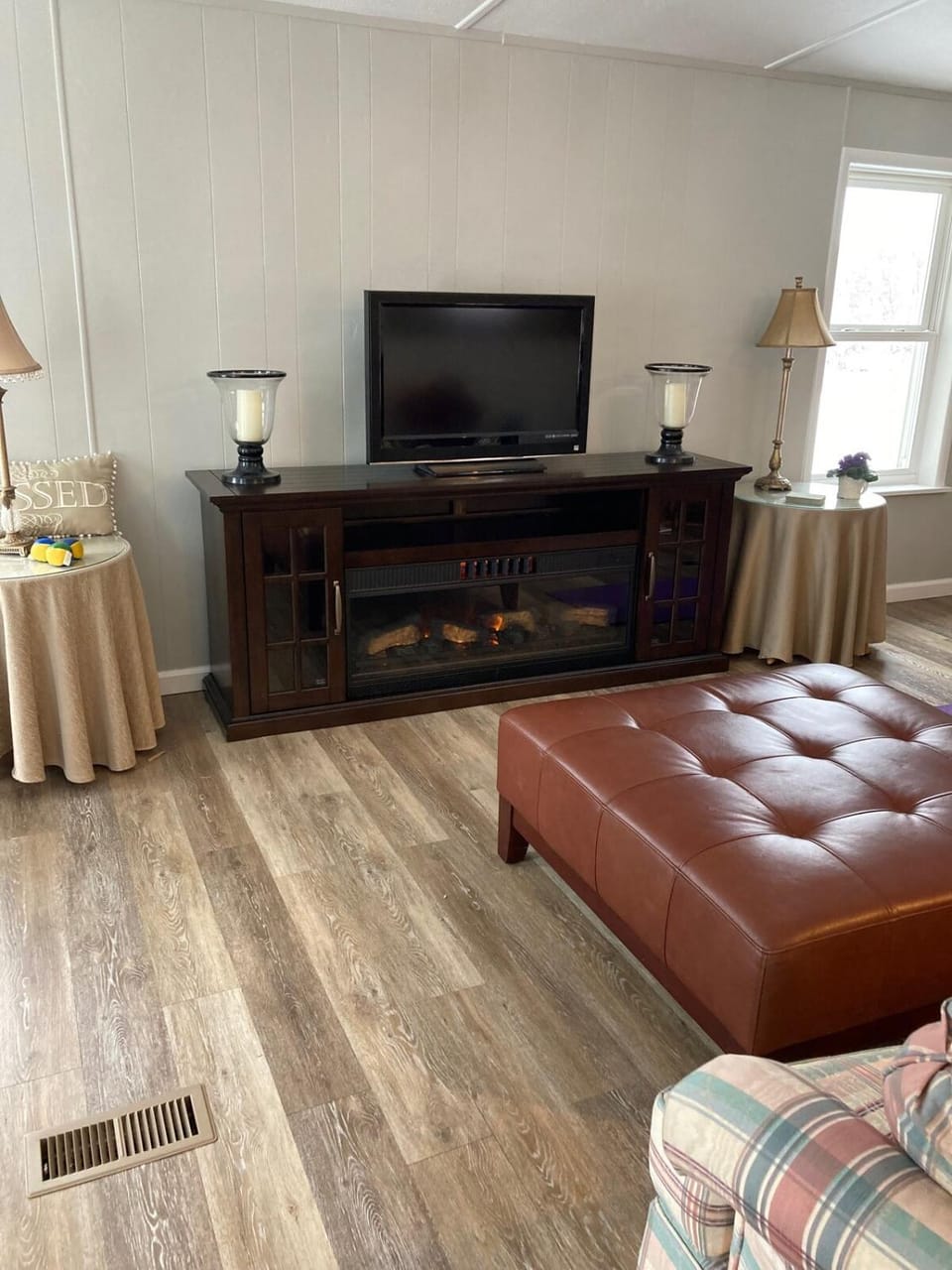 Cute Vista View Home on Acreage House in Michigan
