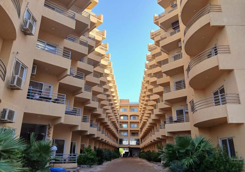 Property building, Garden