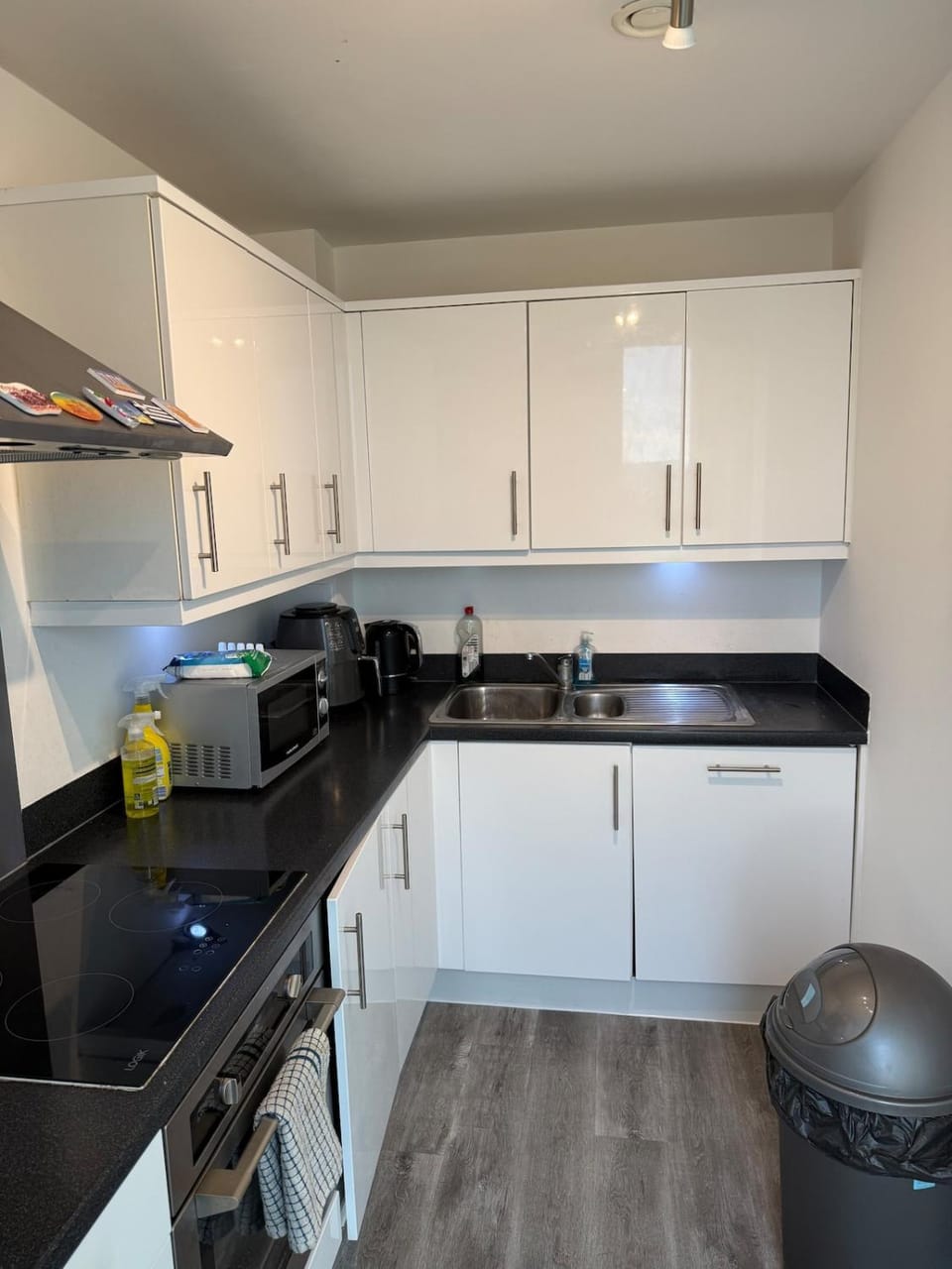 Kitchen or kitchenette, Kitchen or kitchenette