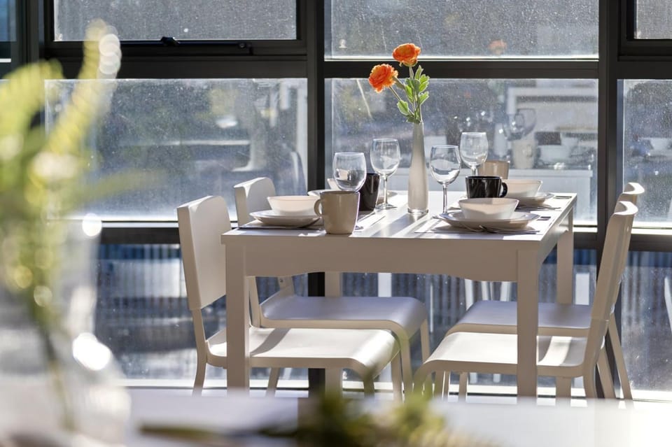 Comfy 2BR Apt Close to Olympic Park Venues Apartment in Sydney
