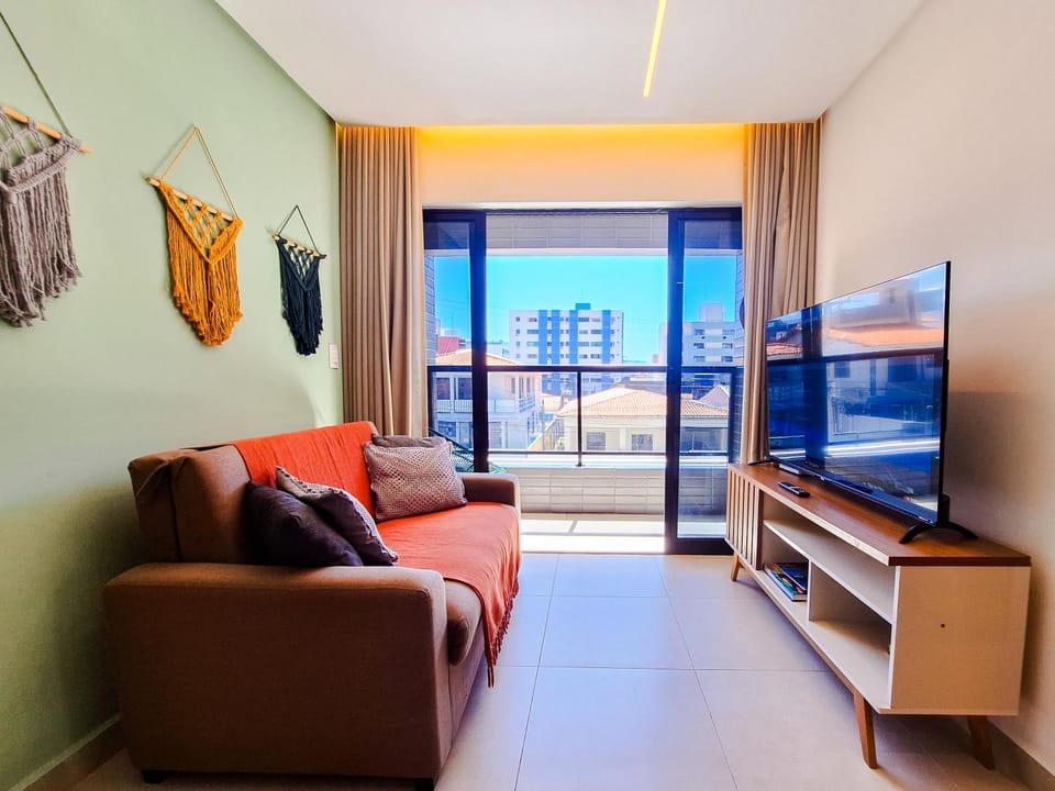 Communal lounge/ TV room, Balcony/Terrace, Living room