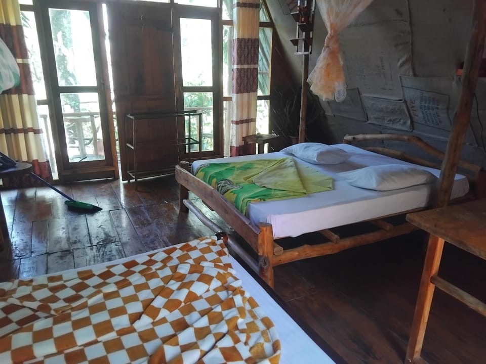 Ella Rock Lodge Campground/ 
RV Resort in Uva Province, Sri Lanka