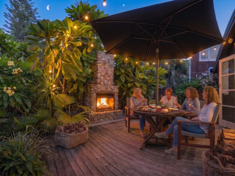 Waikanae Olde Beach Palm Cottage 2 min to Beach House in Wellington Region