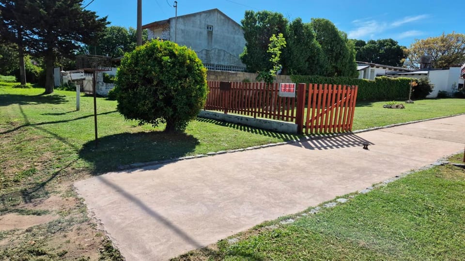 Off site, Street view, Street view, Quiet street view