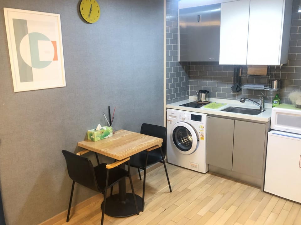 Red Stone Stay Apartment hotel in Seoul