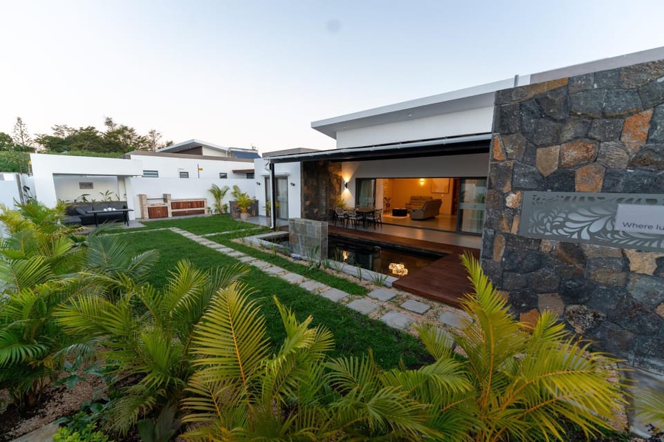 Nilaya Villa by Swarga Mauritius Villa in Rivière du Rempart District, Mauritius