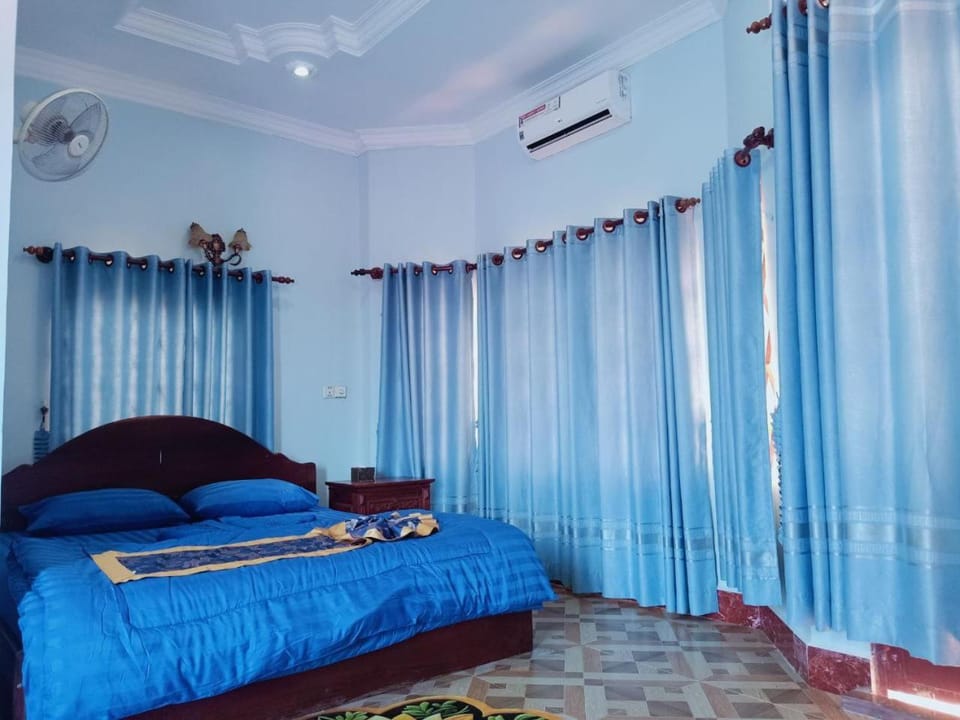 Good Day Kampot Guesthouse Bed and Breakfast in Cambodia