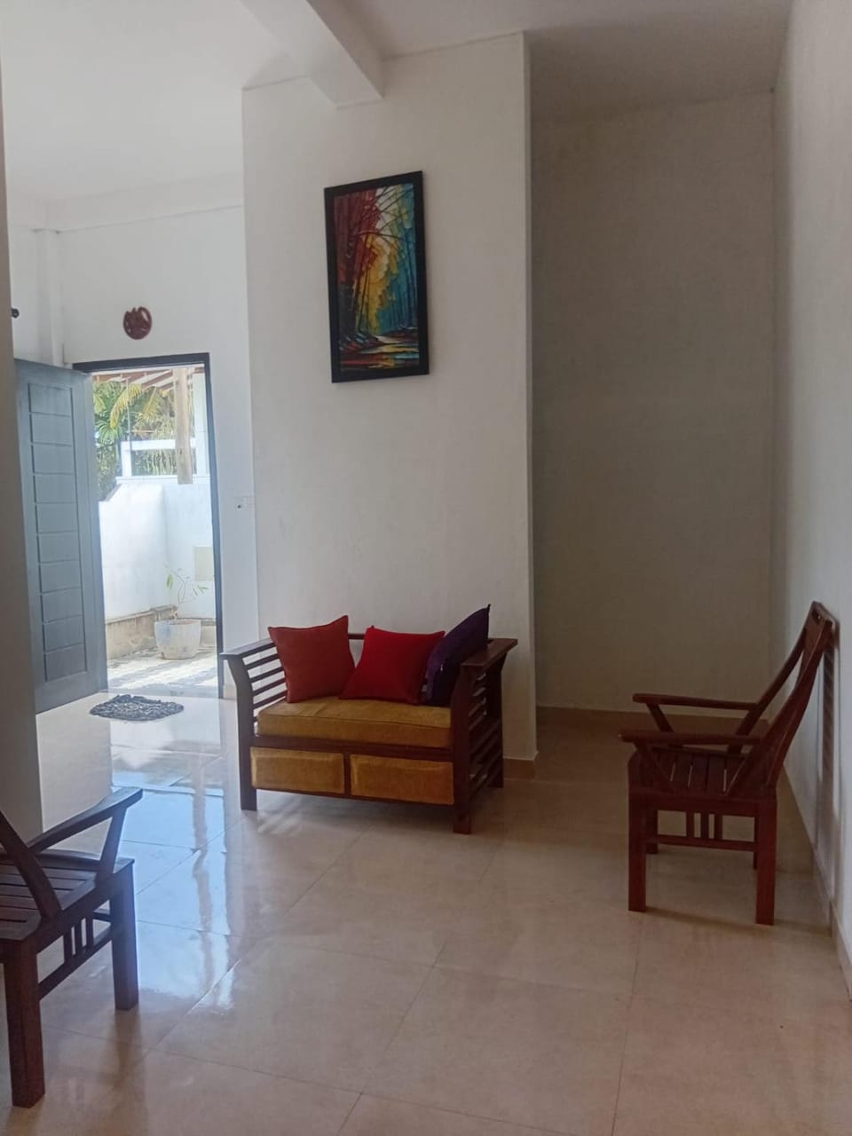 Mivin Villa - Madiha Hotel in Kamburugamuwa