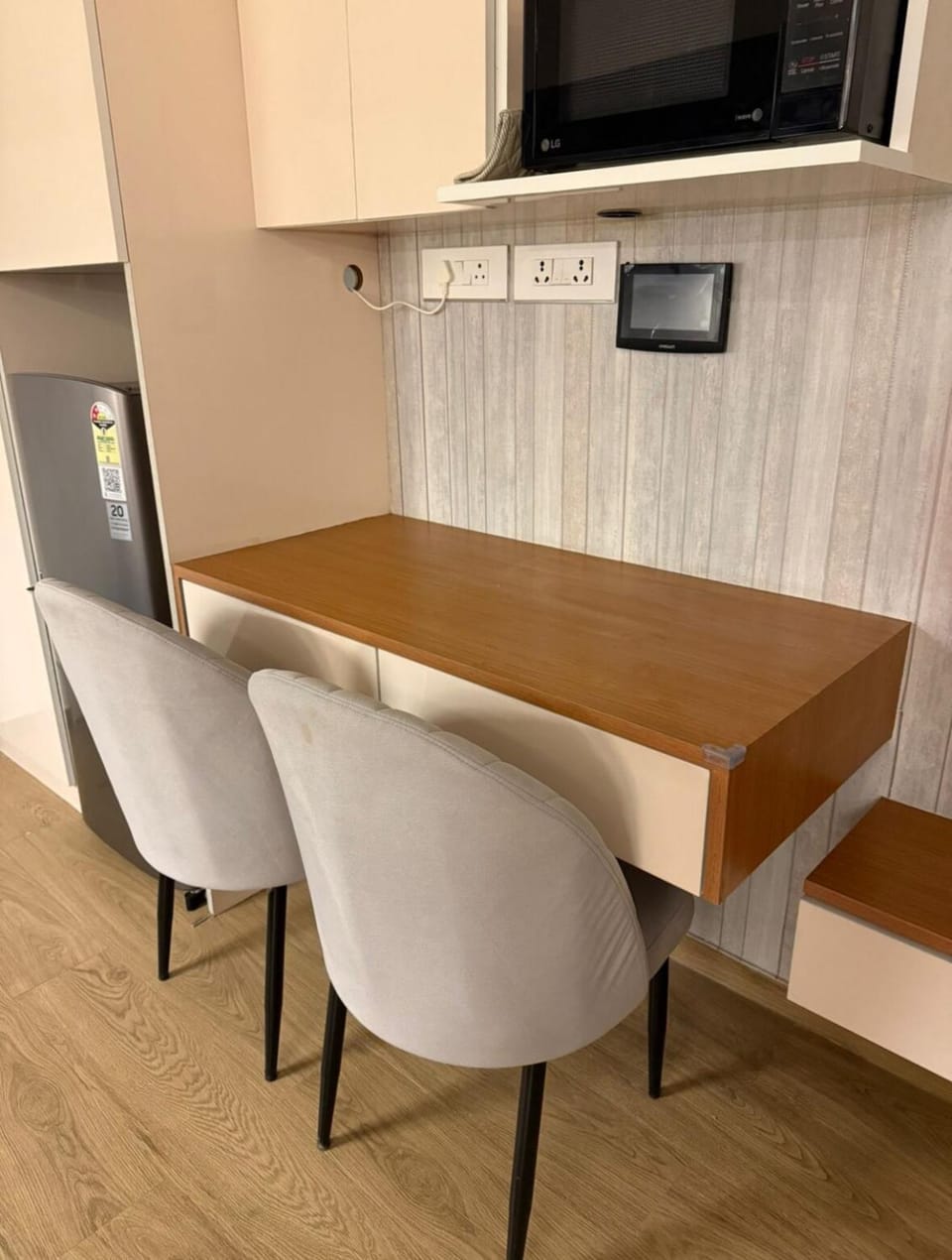Sonya s airport nest runway Apartment in Pune