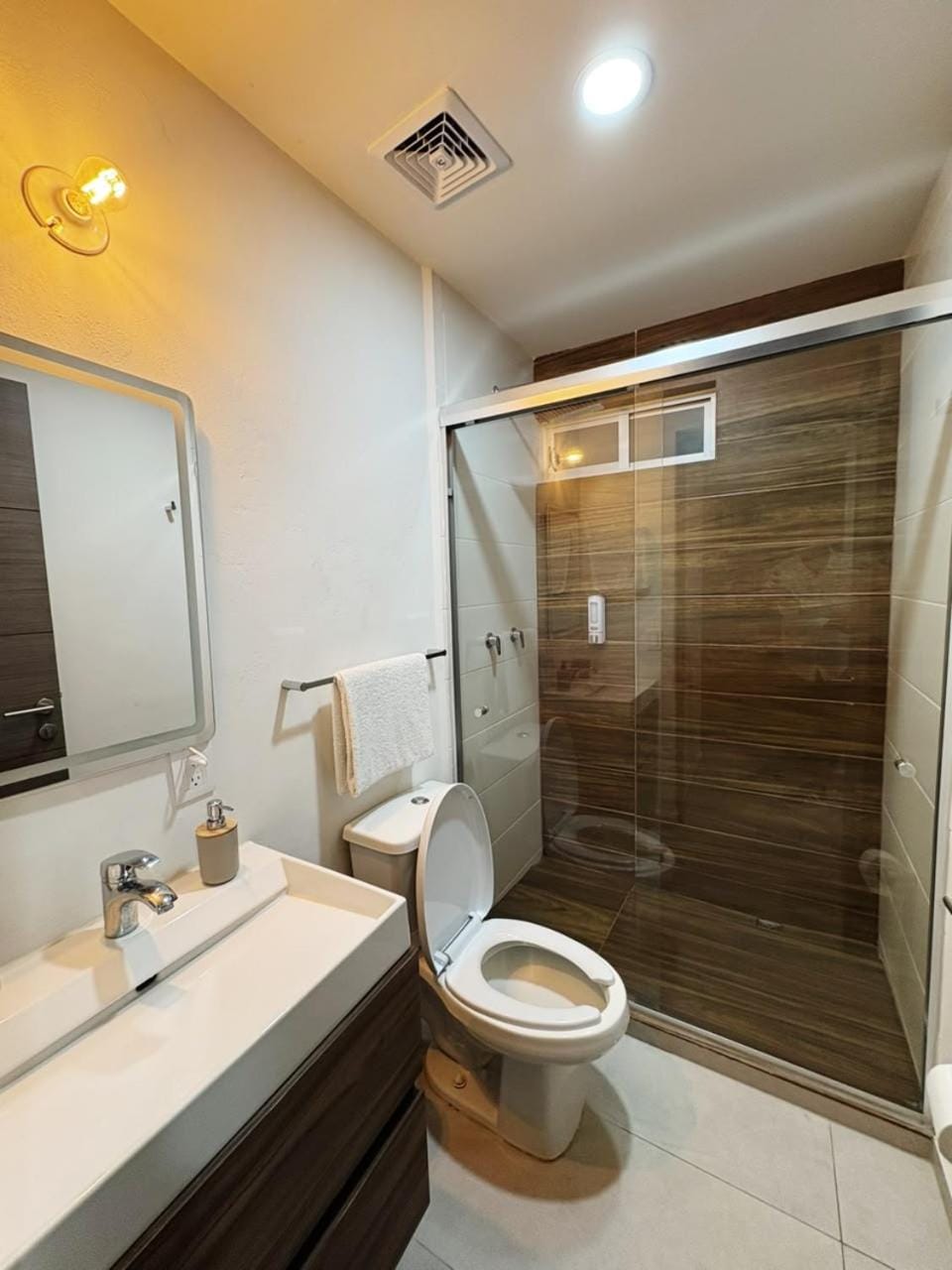 Shower, Bathroom