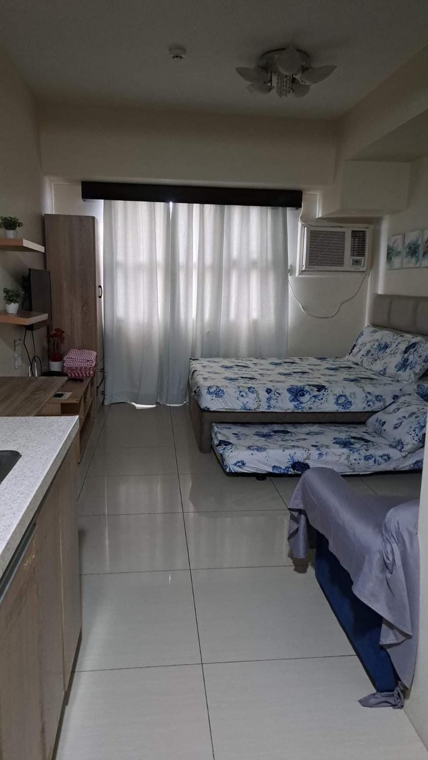 Studio Condo Horizon Condominium Apartment in Lapu-Lapu City