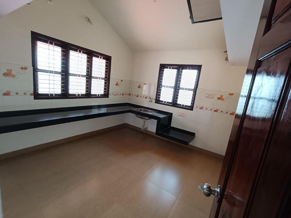 Manjusha Home Stay-2Bed Room AC-45min to Mookambika Temple House in Karnataka