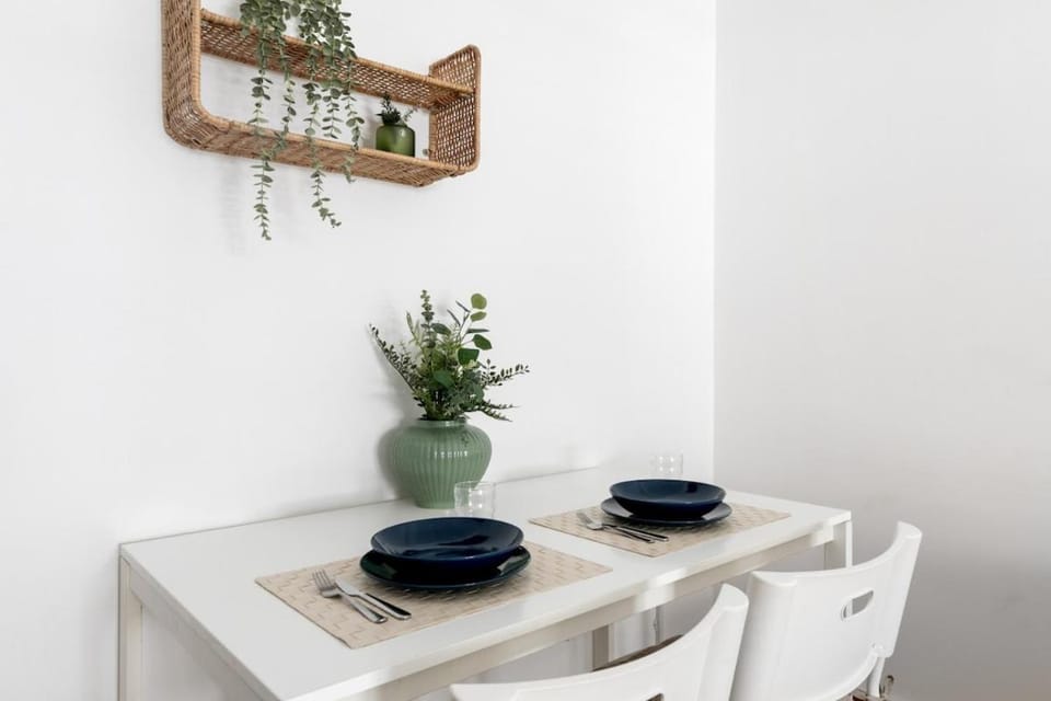 Decorative detail, Dining area