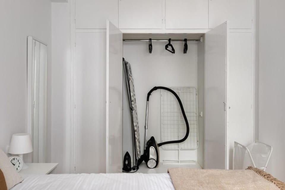 Bed, Bedroom, wardrobe