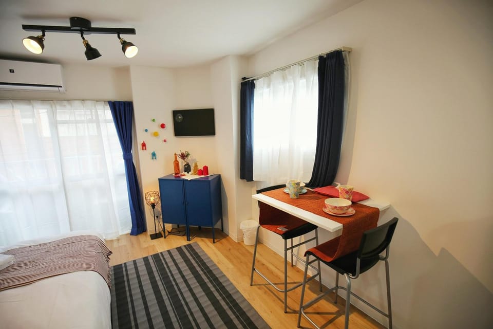 BRT203 Cook & Relax, Private Kitchen & Double Bed Apartment in Japan