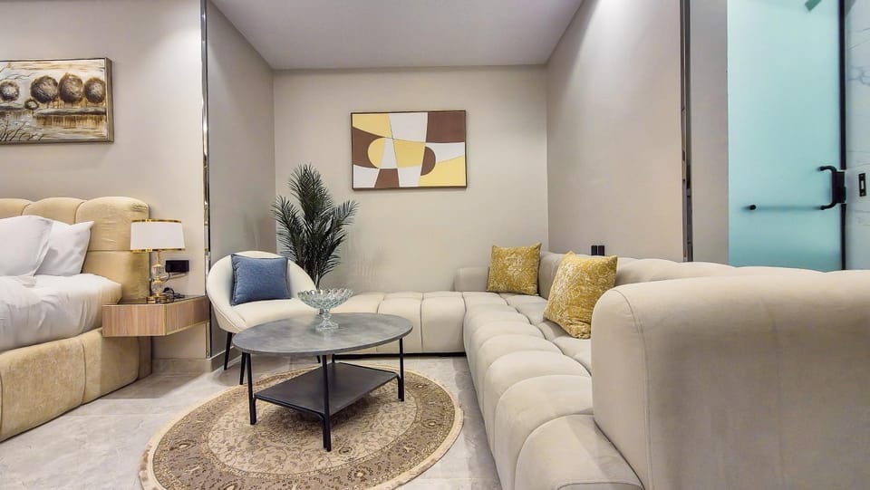 A nice studio in AL-Sulaimaniah Apartment in Riyadh