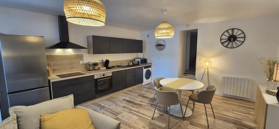 Le ST Martin, Appartement de 45 m avec chambre séparé Apartment in Normandy