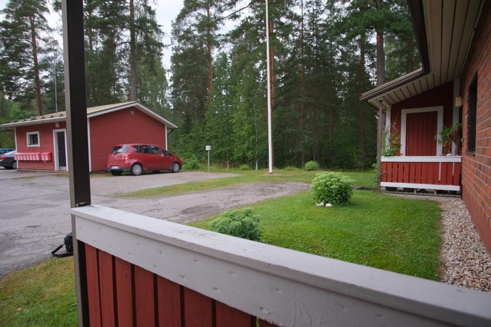 Property building, Neighbourhood, Parking