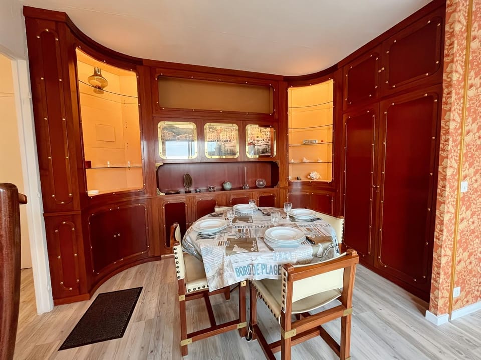 Le Vintage Marin - Studio à 2 minutes à pied de la Plage et du Casino Apartment in Cabourg