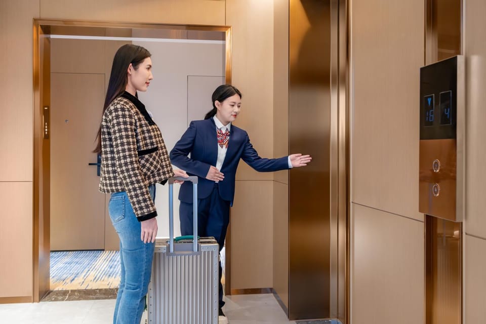 Platon International Apartment - Lunjiao Metro Station Store Hotel in Guangzhou