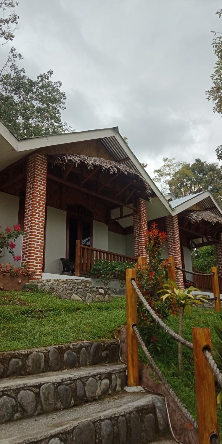Jungle house and treking Tour Only Treking Booking With As Vacation rental in Indonesia