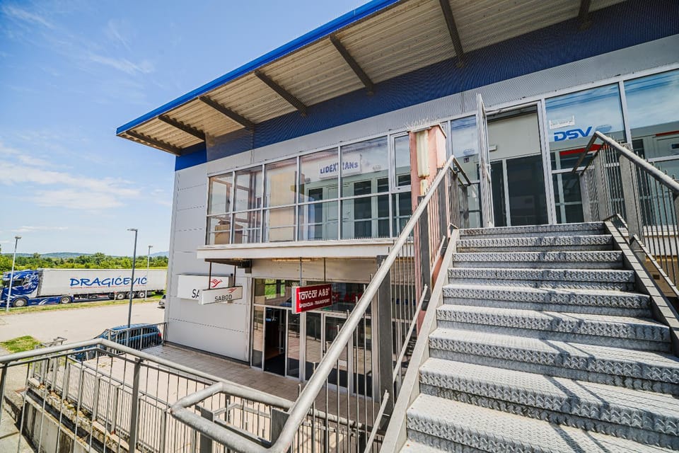 Property building, Day