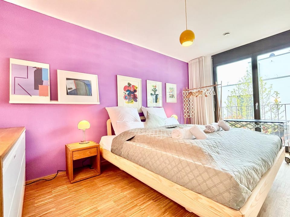 Bed, Bedroom