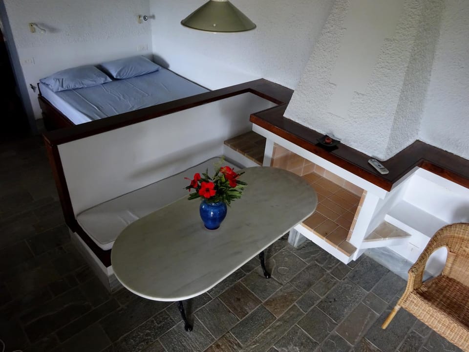 BBQ facilities, Living room, Dining area