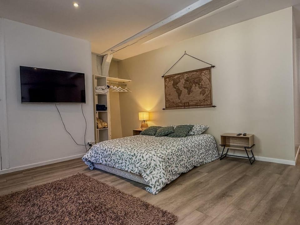 Studio avec terrasse en centre-ville de Chartres Apartment in Chartres
