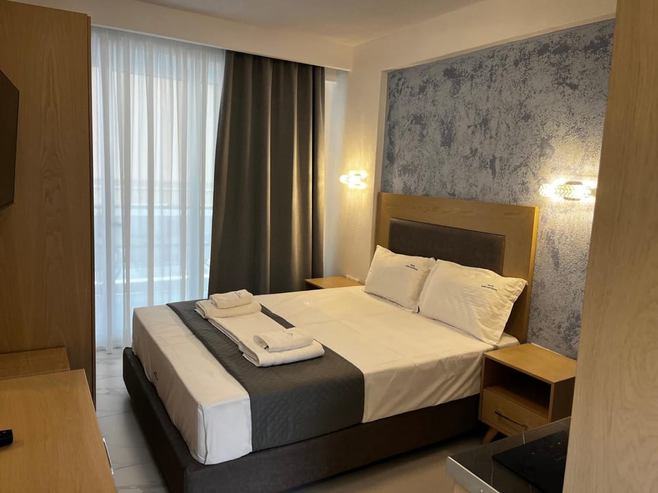 Atlantis Suites and Rooms Nikiti Apartment hotel in Nikiti