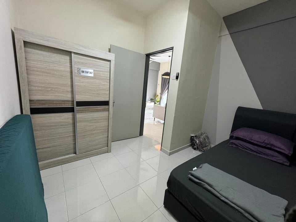 Damai Vacation Stay 7 pax 3 Free Parking Apartment in Selangor, Malaysia