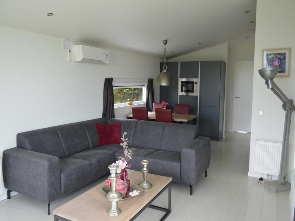 Living room, Other