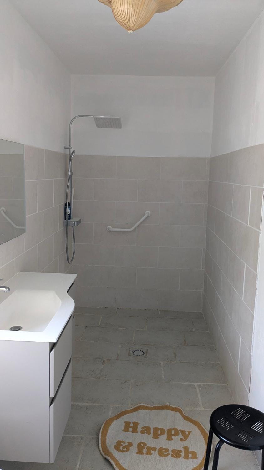 Shower, Bathroom