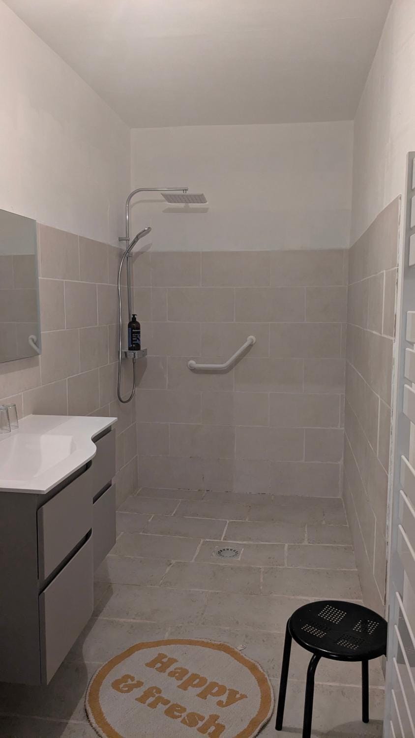 Shower, Toilet, Bathroom