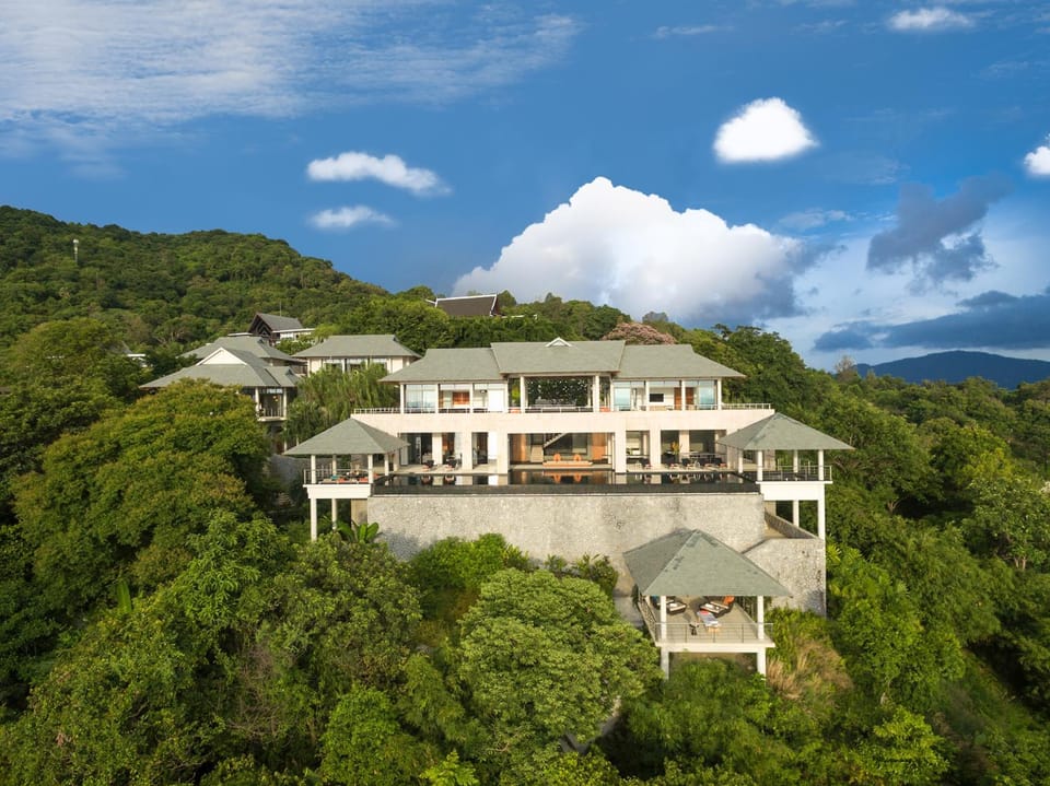 Property building, Bird's eye view