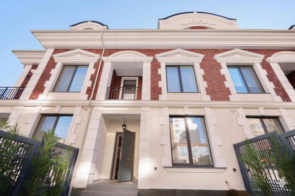 MONACO House Hotel in Chișinău