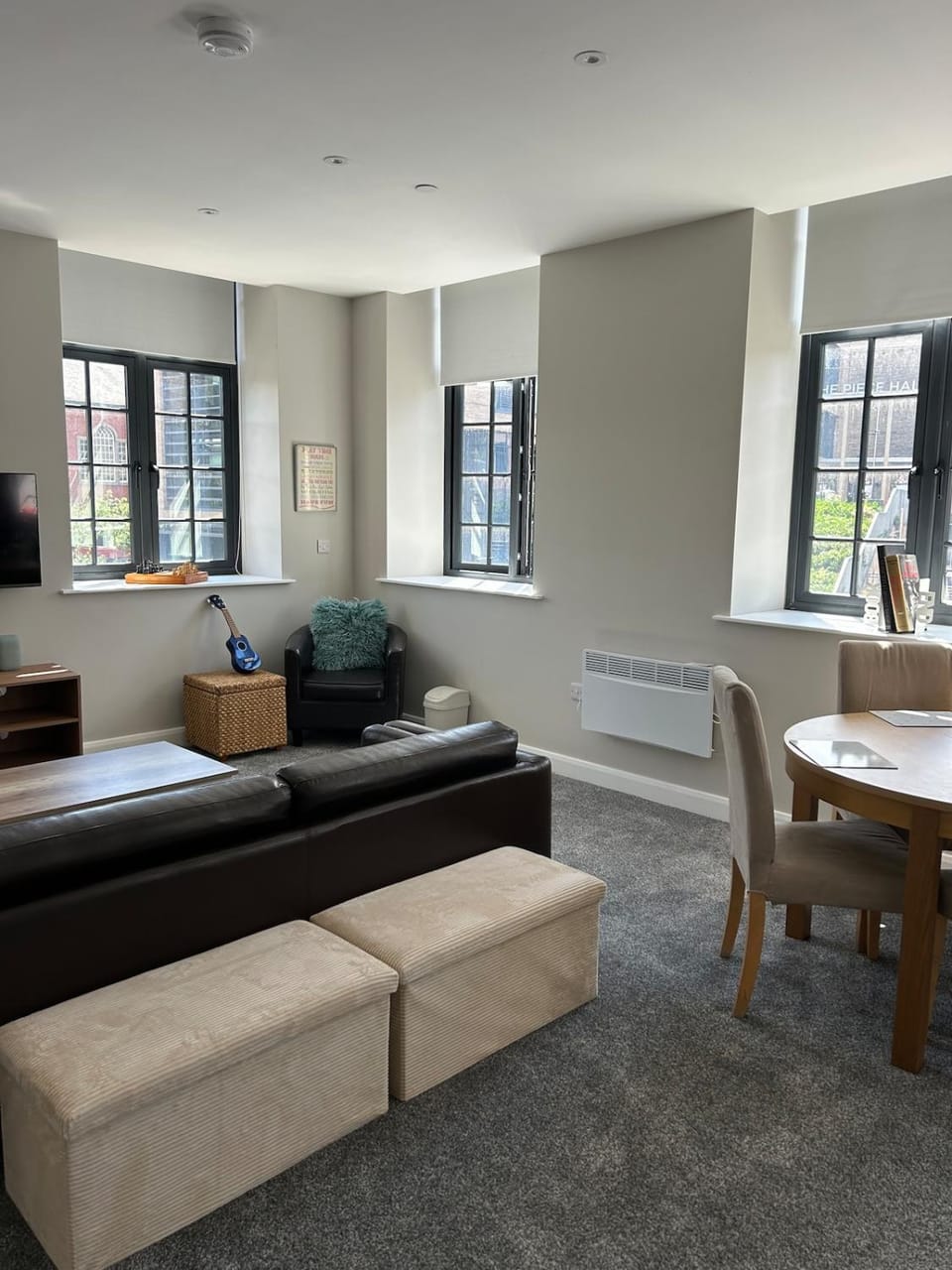 Living room, Seating area, Dining area