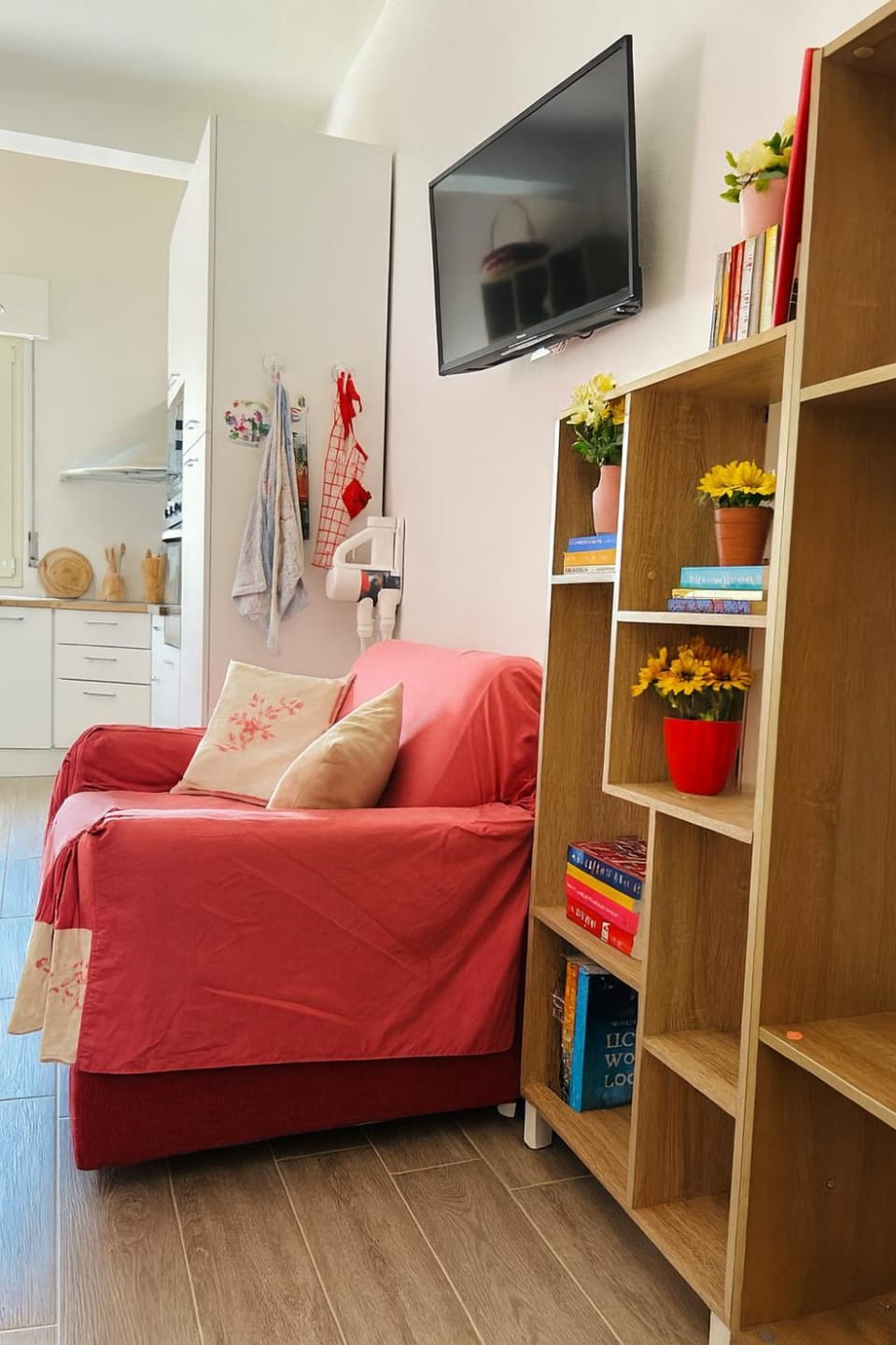 Communal lounge/ TV room, Living room